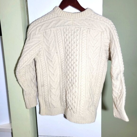 Gaeltarra IRELAND Hand Crafted Ivory Chunky Pullover FISHERMAN WOOL Sweater smal - Picture 2 of 6